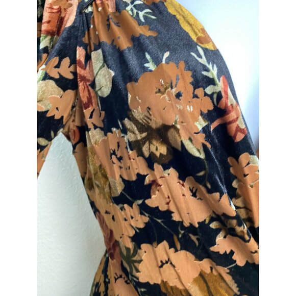 ASTR The Label Velvet Burnout Floral Lanita Wrap Dress Size Medium Long Sleeve - Picture 10 of 16